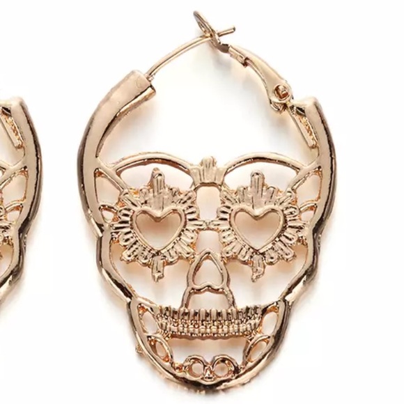 Gold Punk Rock Skull Earrings Halloween - Picture 4 of 5